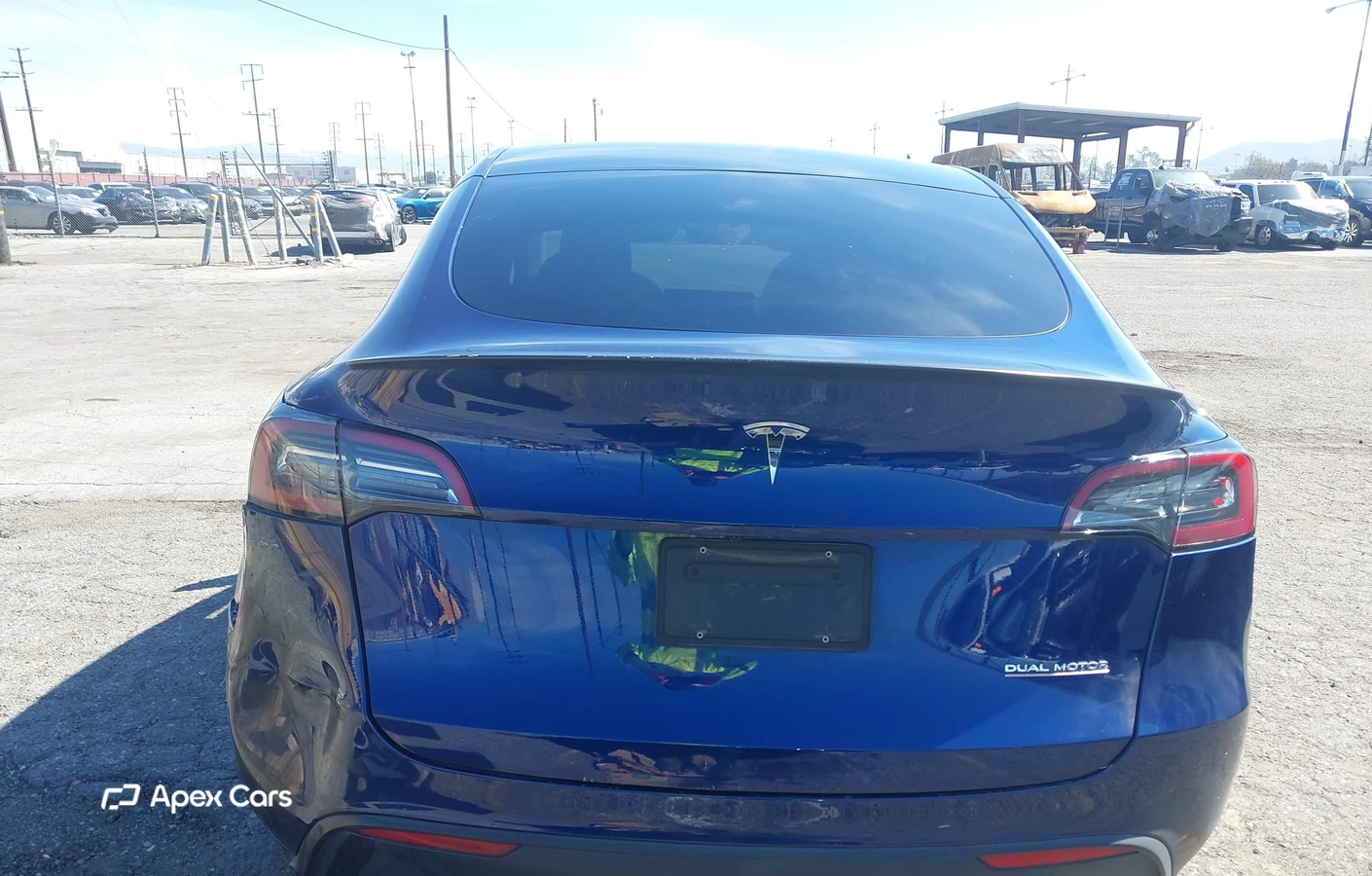 Tesla Model Y 2023