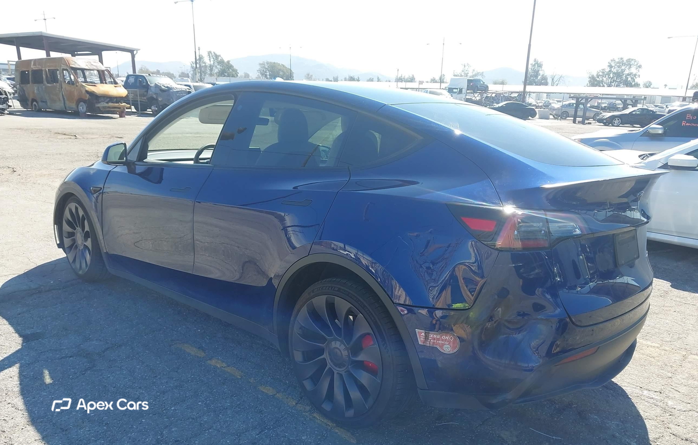 Tesla Model Y 2023