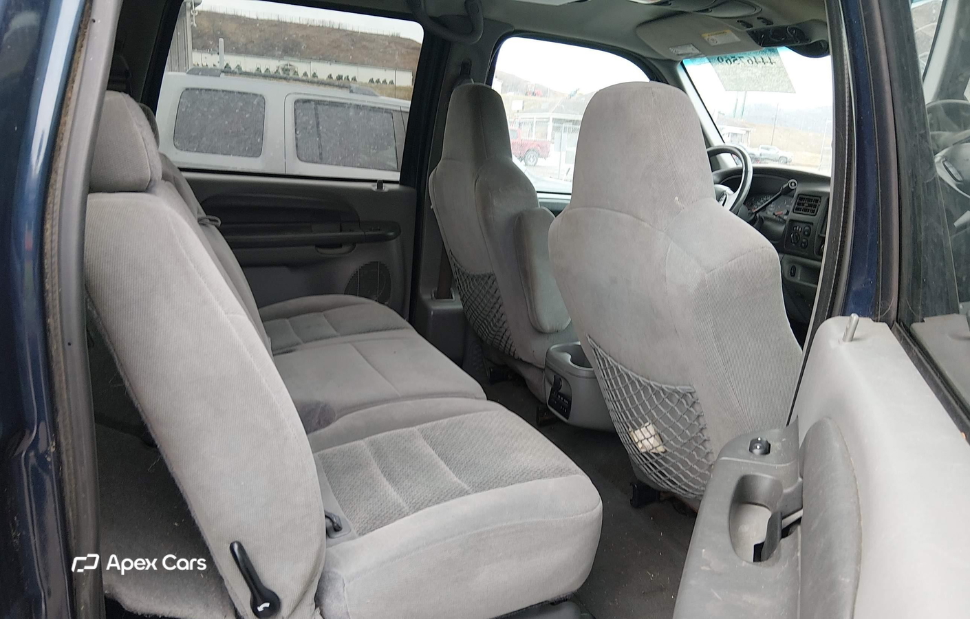 Ford Excursion 2002