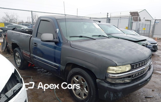 Chevrolet Silverado 2001 - Image 1 of 16