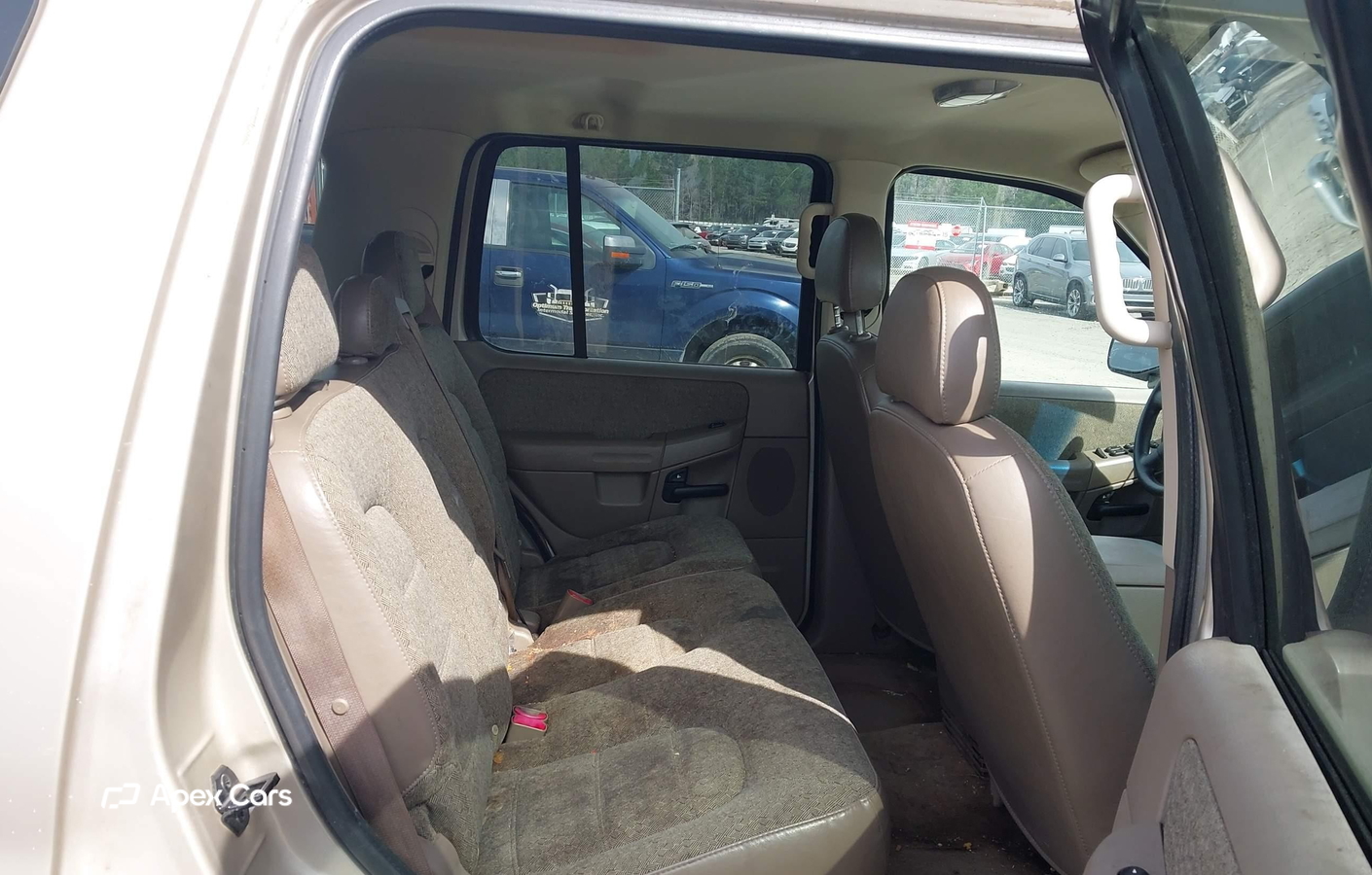 Ford Explorer 2004