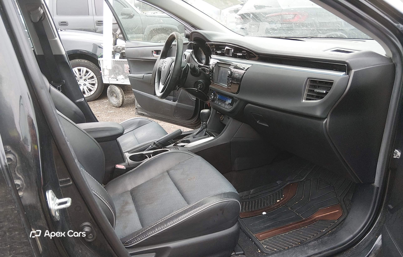 Toyota Corolla 2015