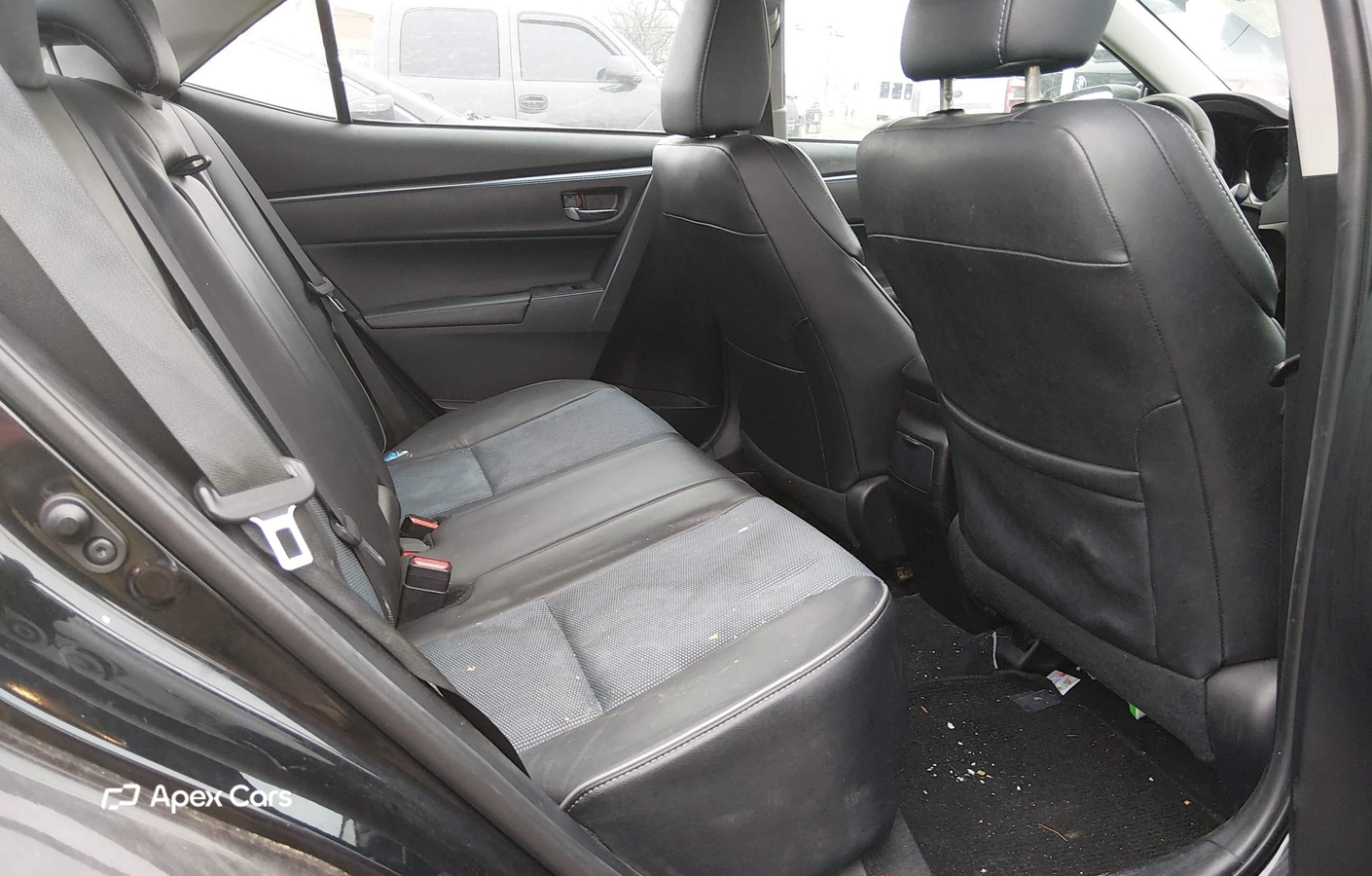 Toyota Corolla 2015