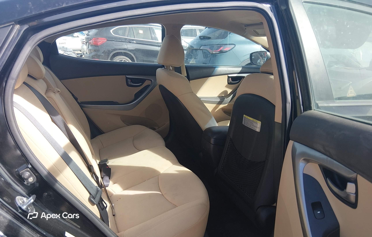 Hyundai Elantra 2012