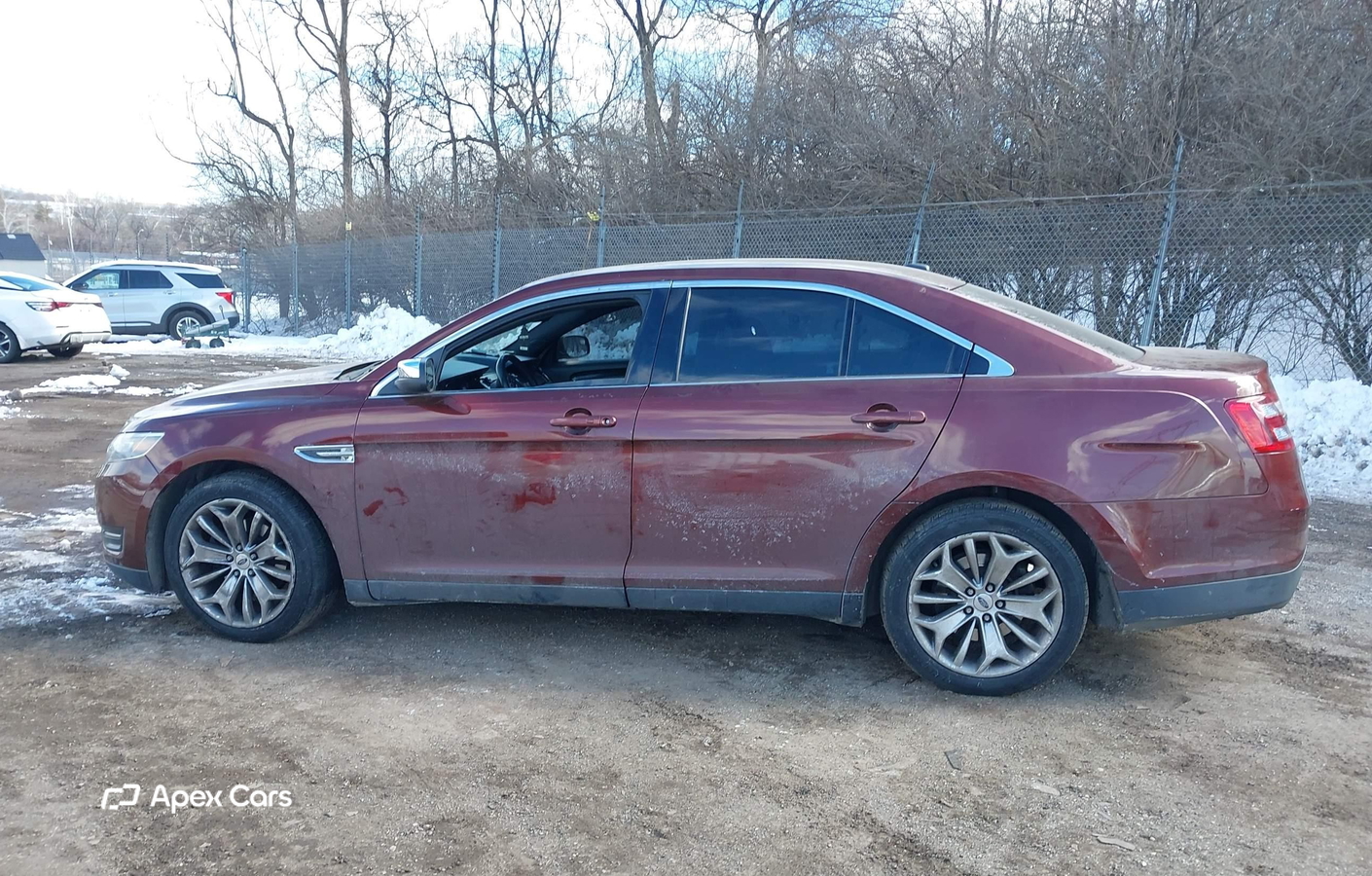 Ford Taurus 2016