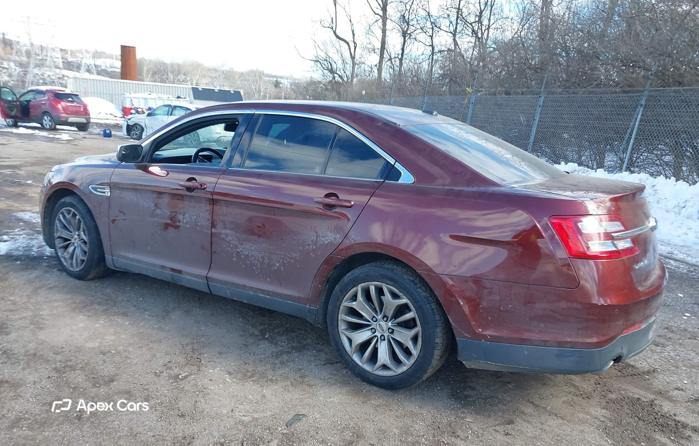 Ford Taurus 2016