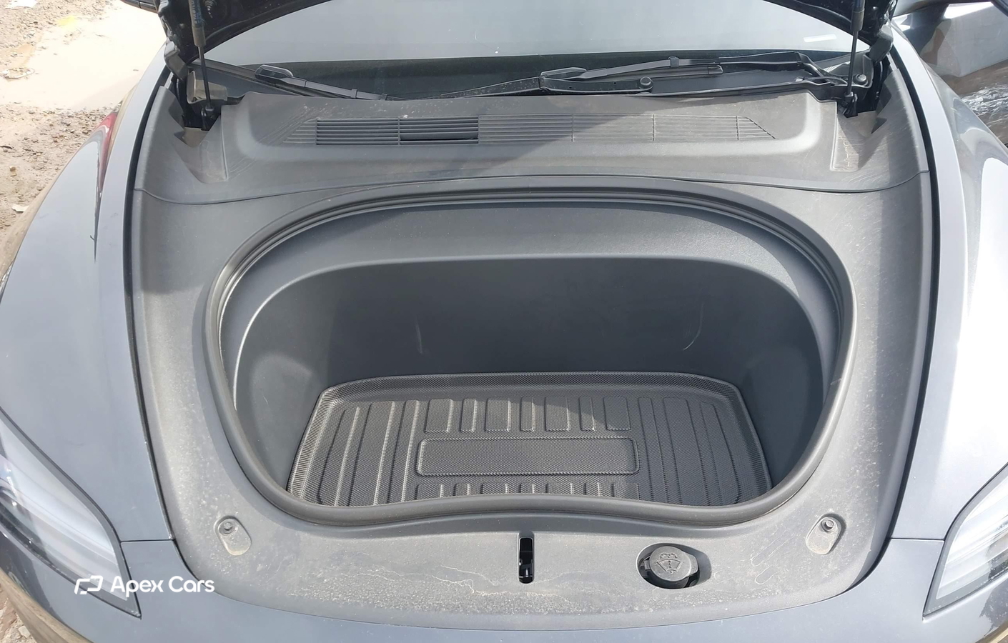 Tesla Model 3 2025