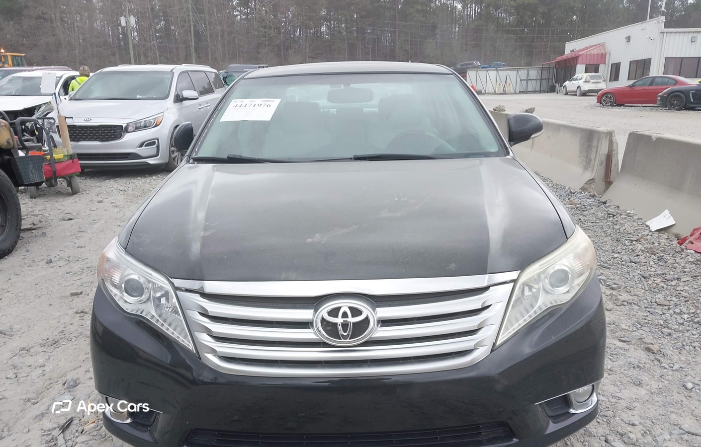 Toyota Avalon 2011