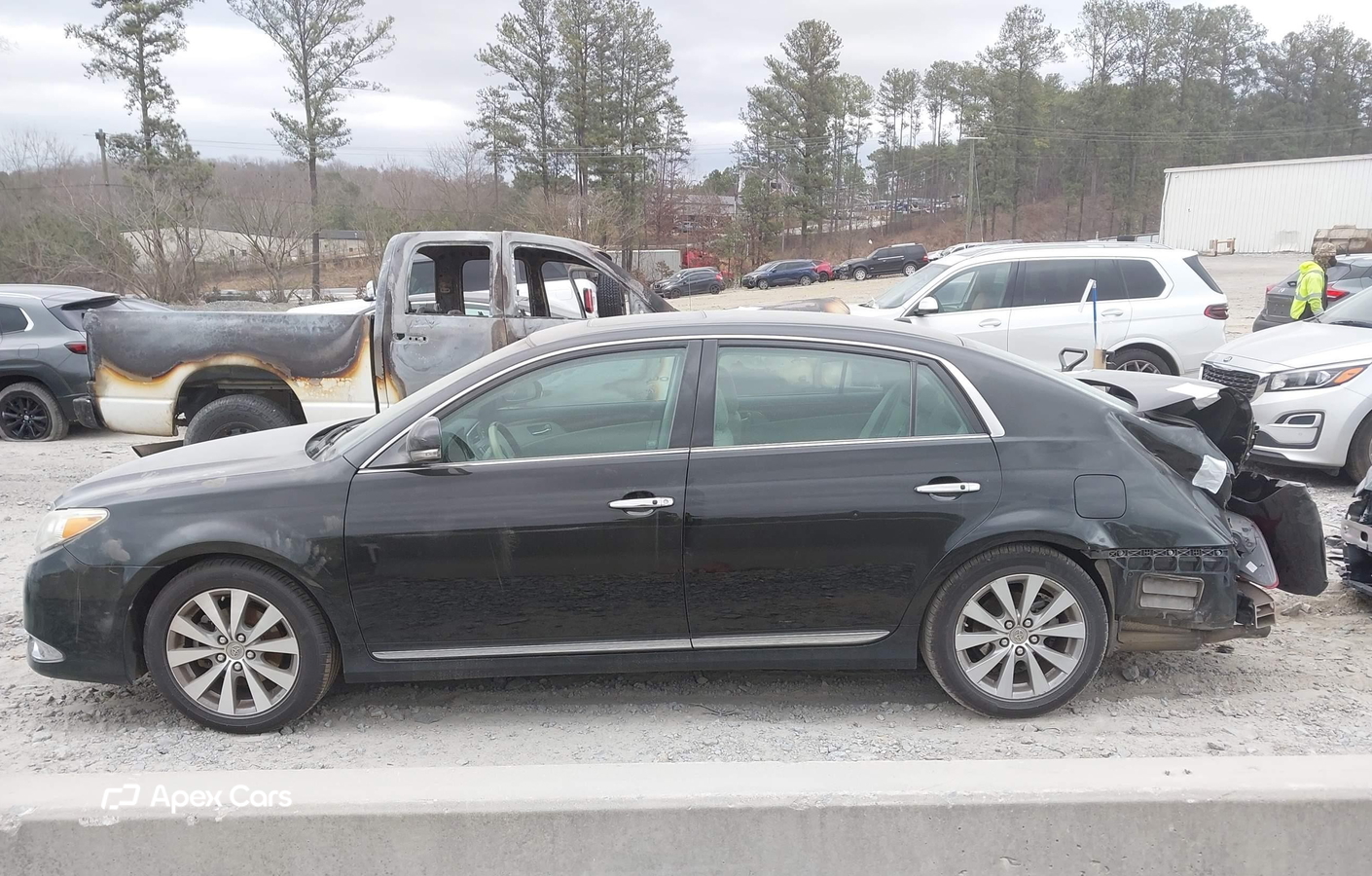 Toyota Avalon 2011