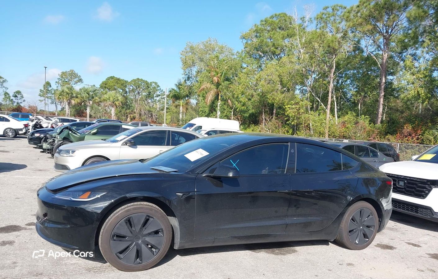 Tesla Model 3 2025