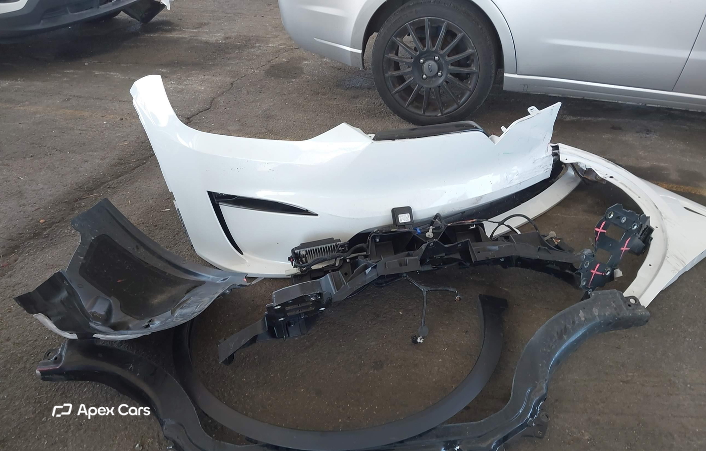 Tesla Model X 2024
