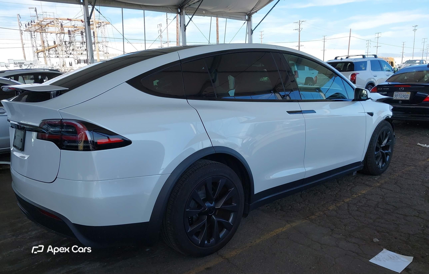 Tesla Model X 2024