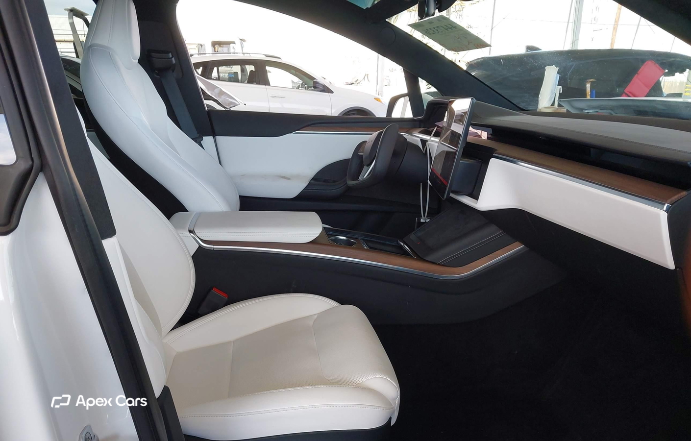 Tesla Model X 2024