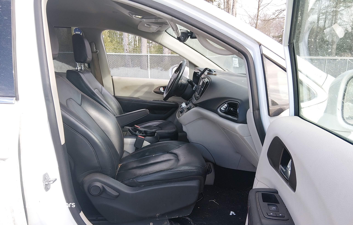Chrysler Pacifica 2019