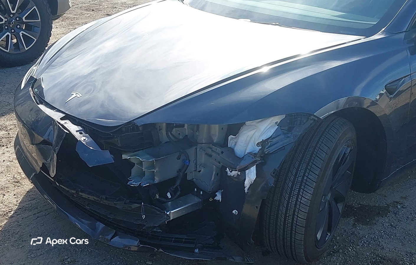 Tesla Model 3 2025