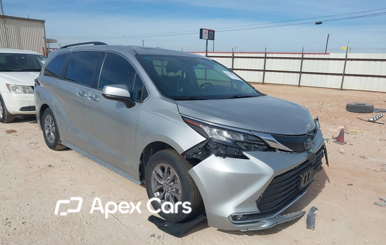 Toyota Sienna 2021 - Image 1 of 16