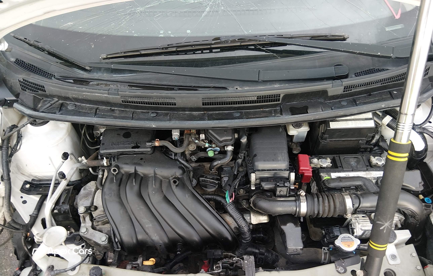 Nissan Versa 2015