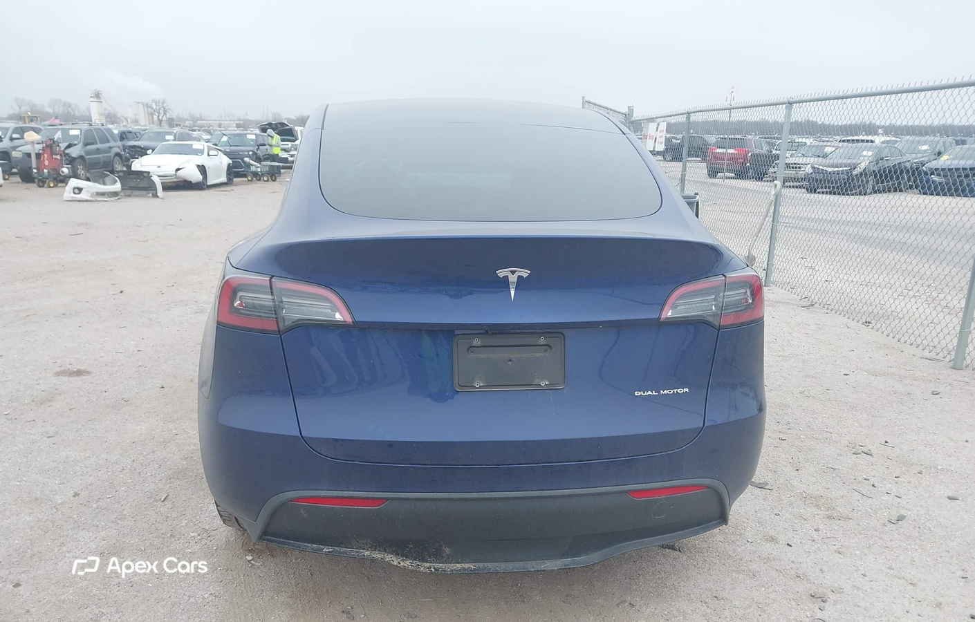 Tesla Model Y 2023