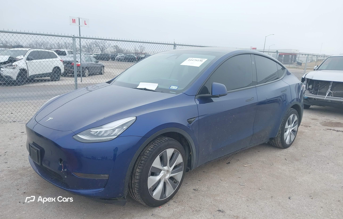 Tesla Model Y 2023