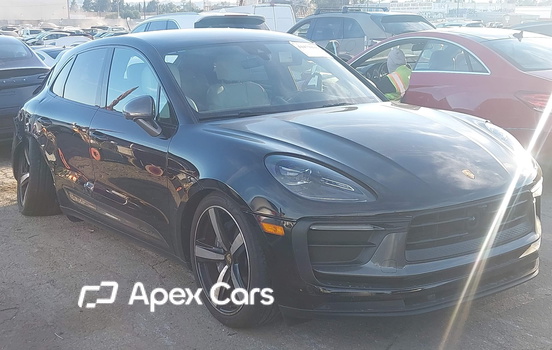 Porsche Macan 2023 - Image 1 of 19
