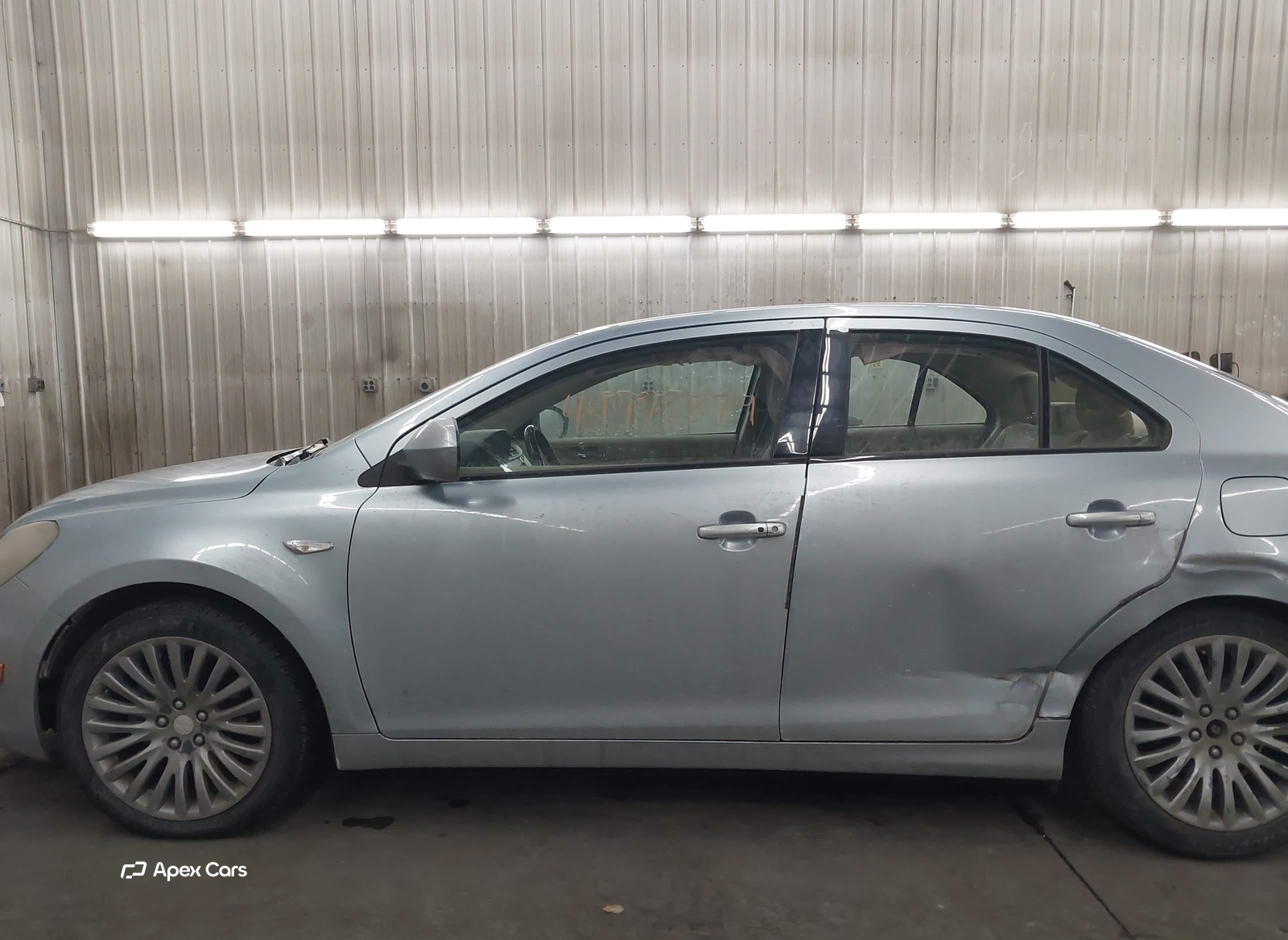 Suzuki Kizashi 2011
