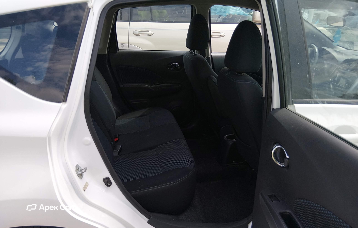 Nissan Versa 2016