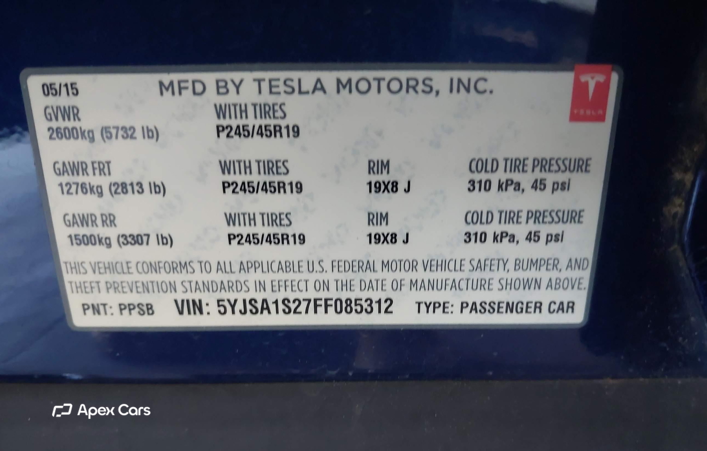 Tesla Model S 2015