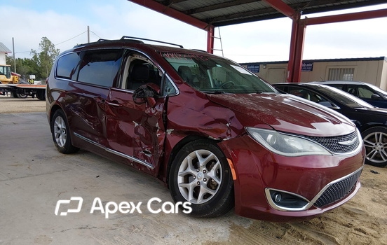Chrysler Pacifica 2017 - Image 1 of 16