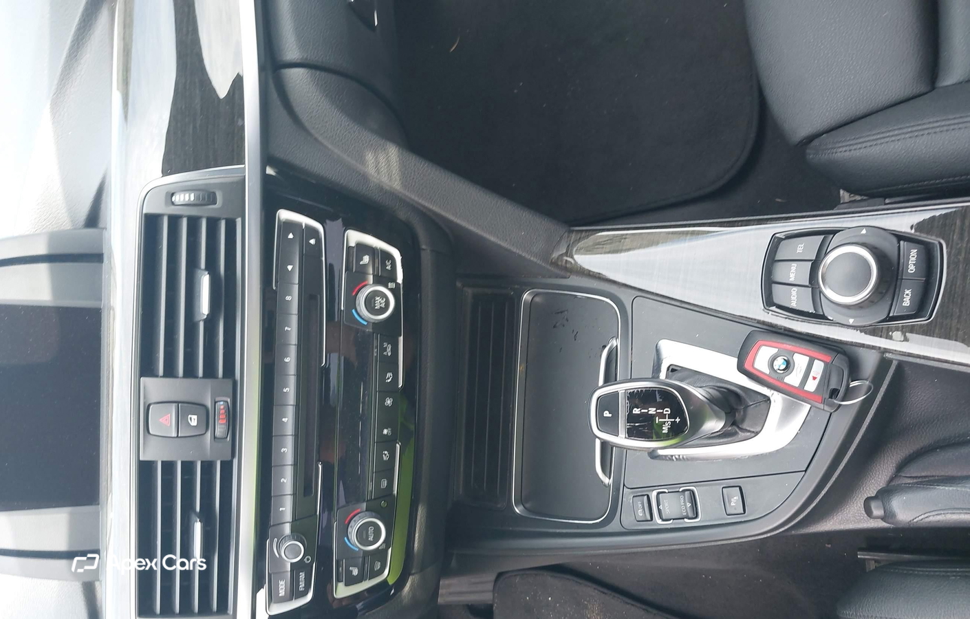 BMW Series 3 2016