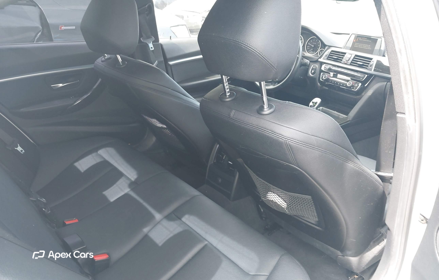 BMW Series 3 2016