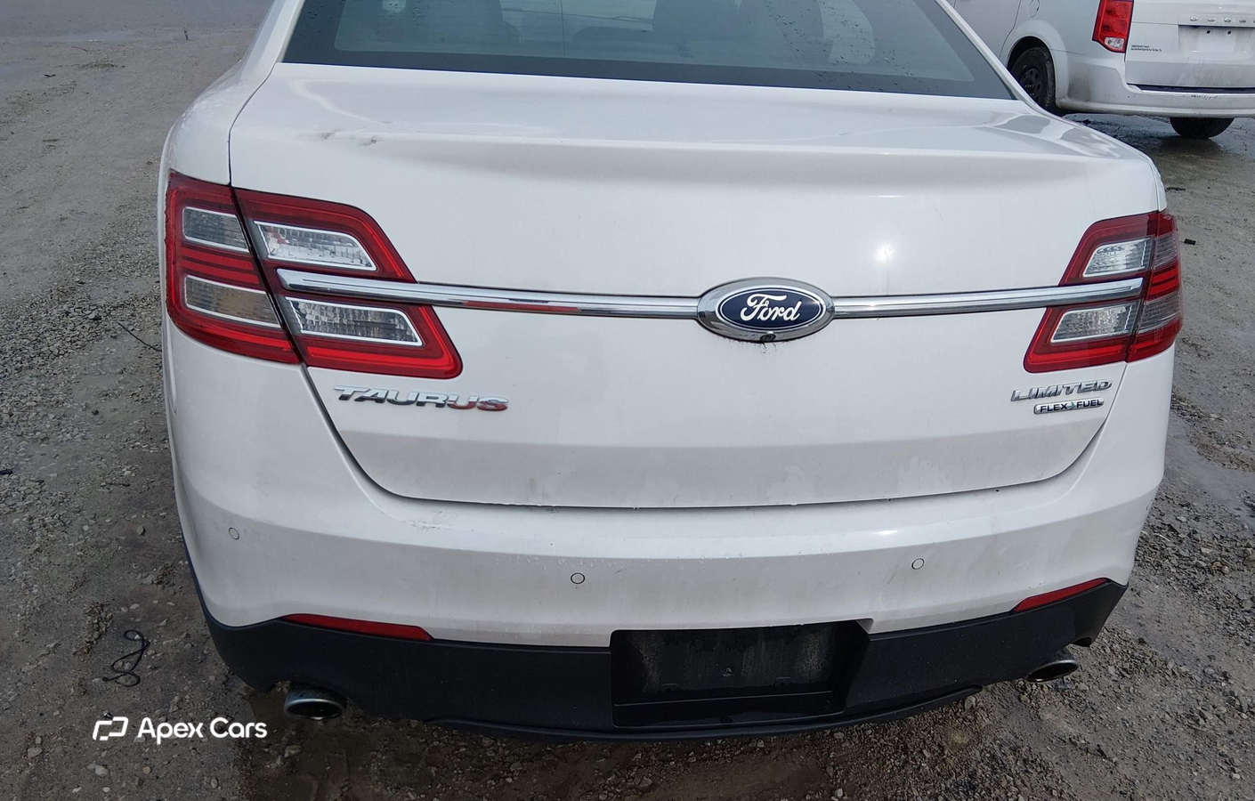 Ford Taurus 2013