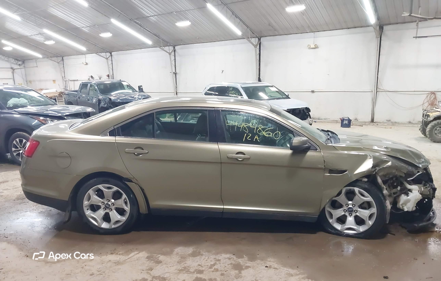 Ford Taurus 2012