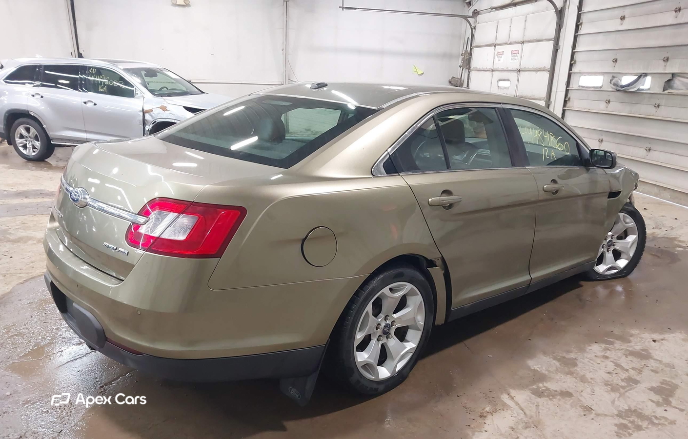 Ford Taurus 2012