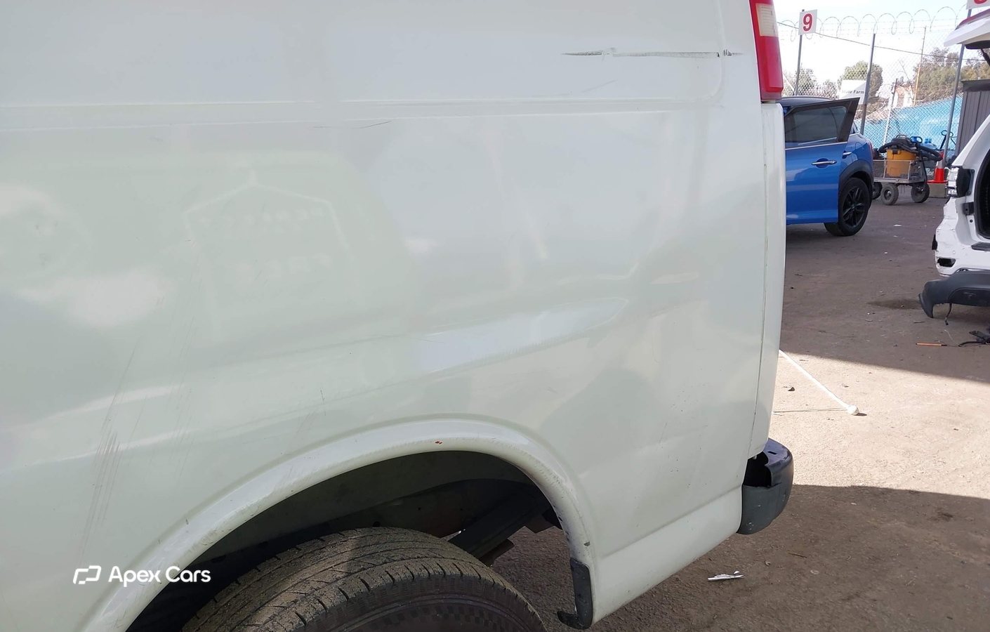 Chevrolet Express 2010