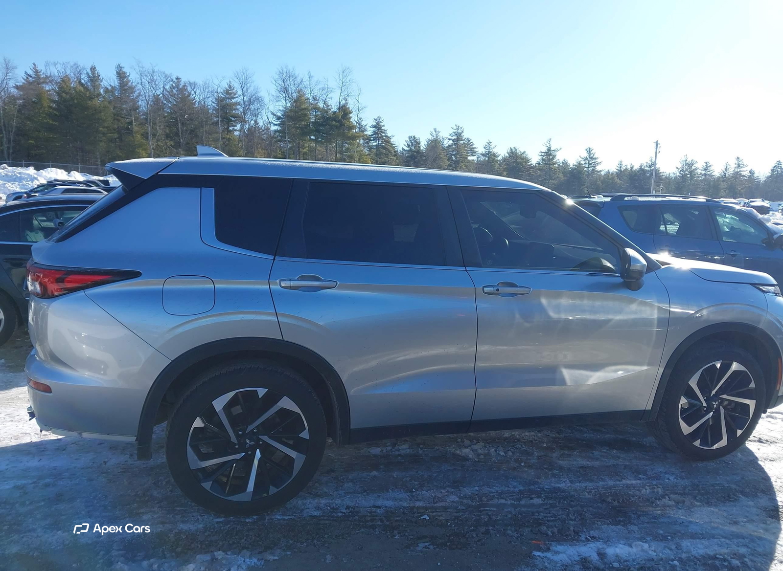 Mitsubishi Outlander 2024