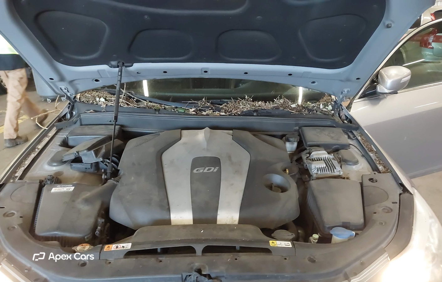 Hyundai Genesis 2012