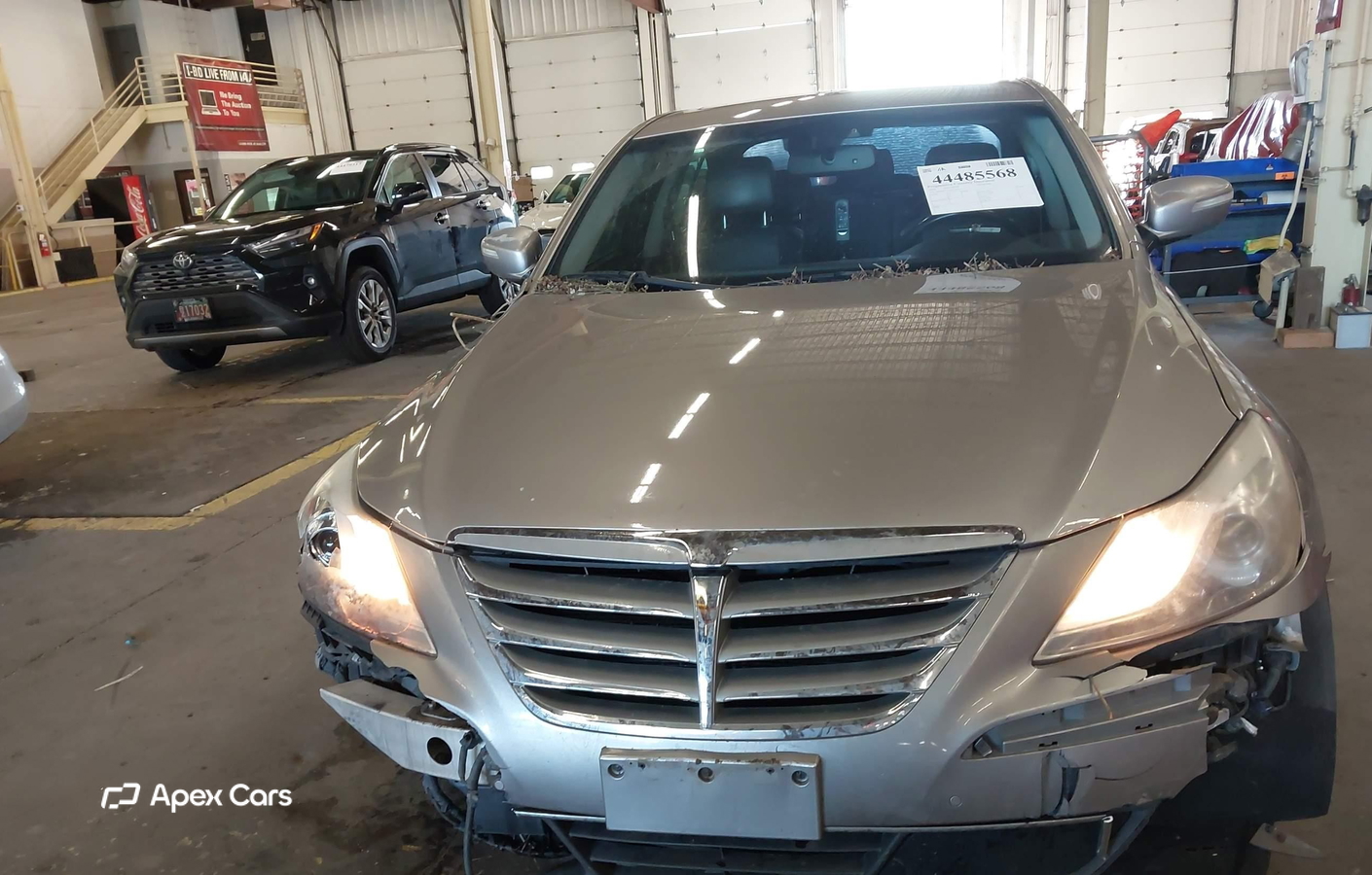 Hyundai Genesis 2012
