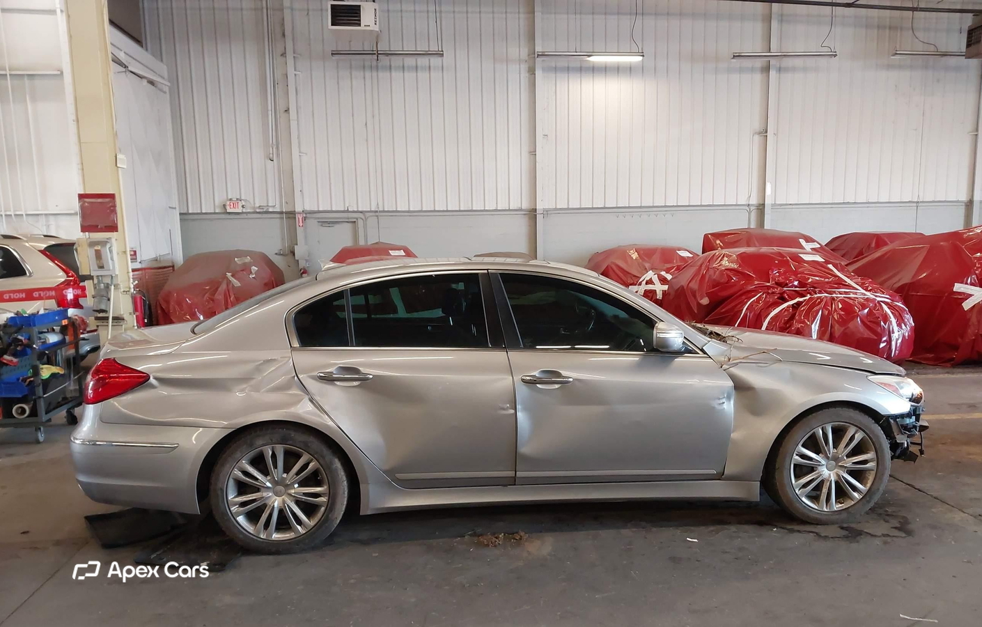 Hyundai Genesis 2012