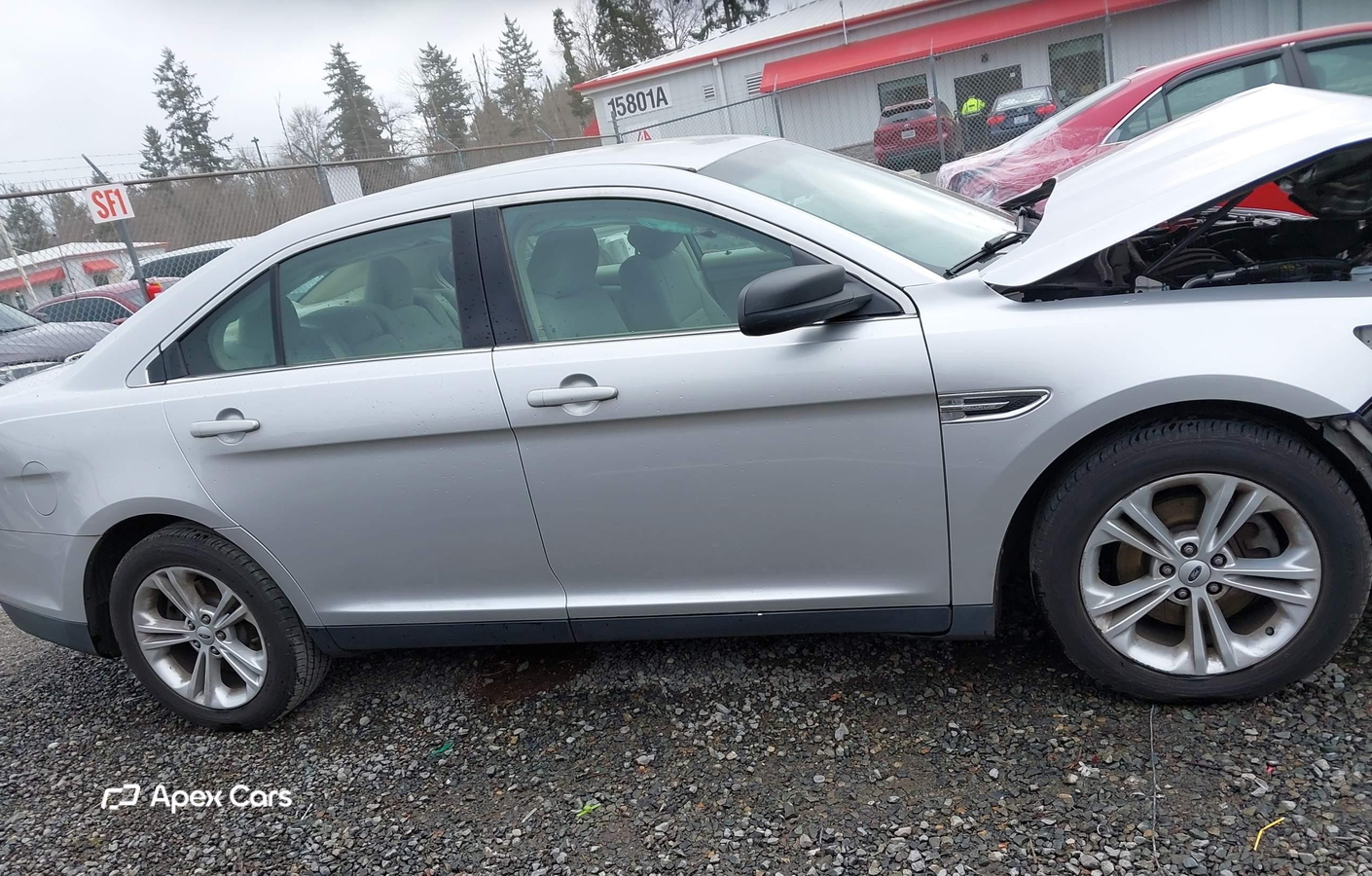 Ford Taurus 2015
