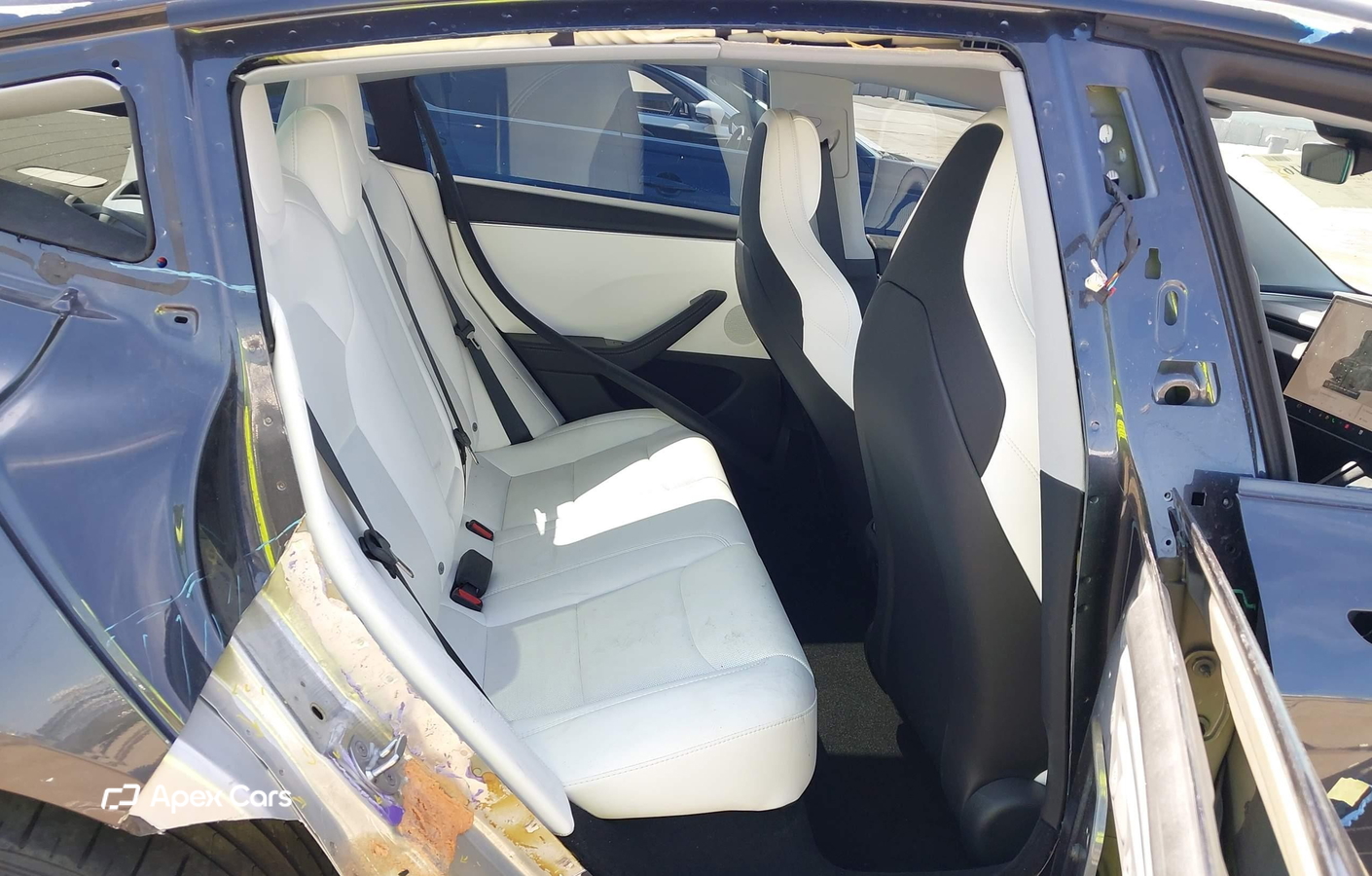 Tesla Model 3 2024