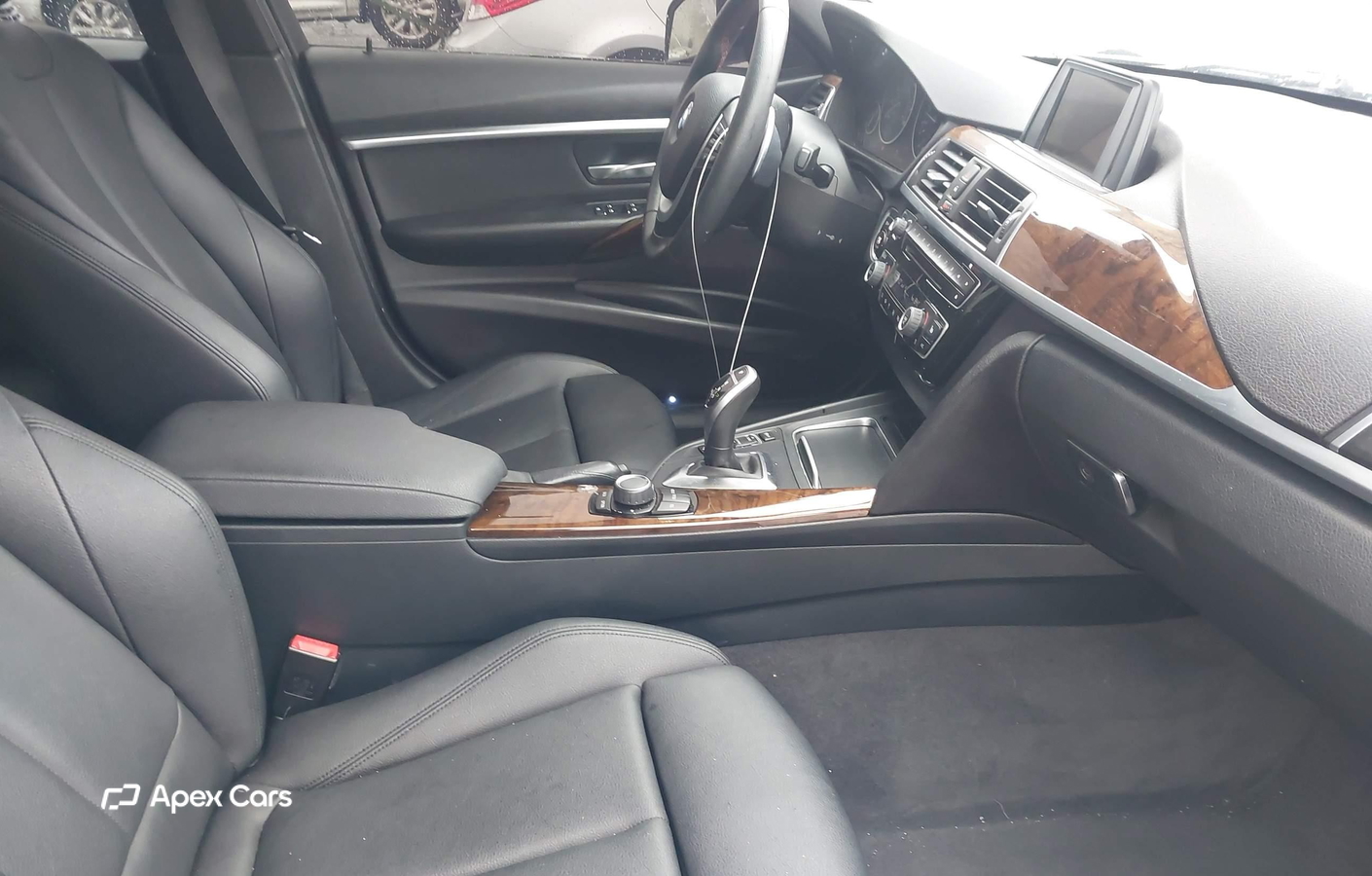 BMW Series 3 2016