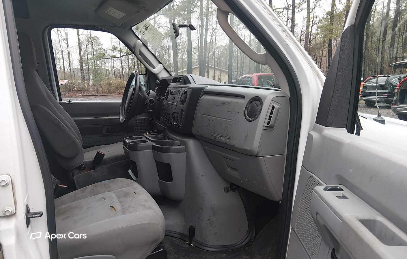 Ford Econoline 2012