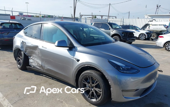 Tesla Model Y 2025 - Zdjęcie 1 z 18