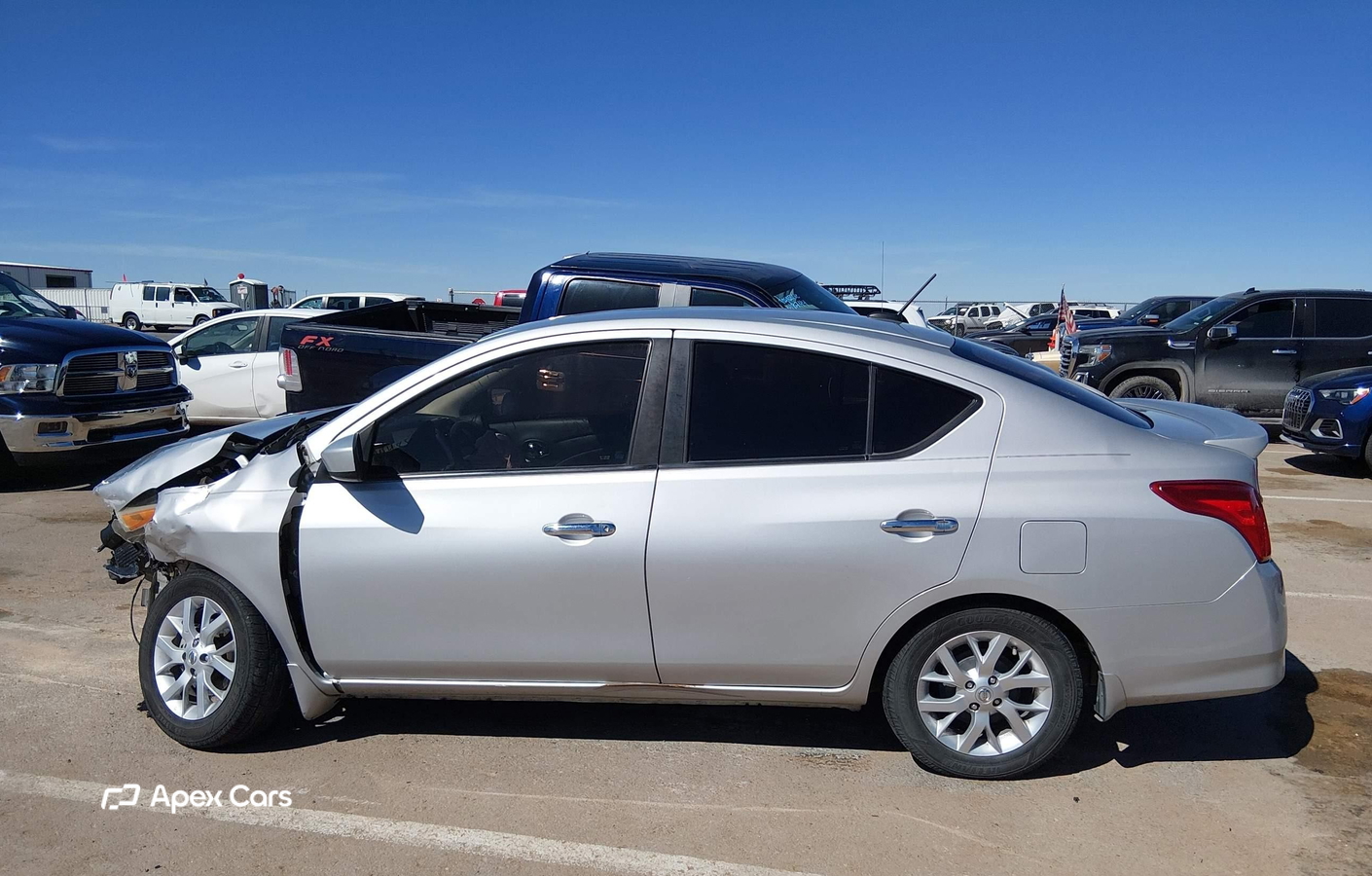 Nissan Versa 2018