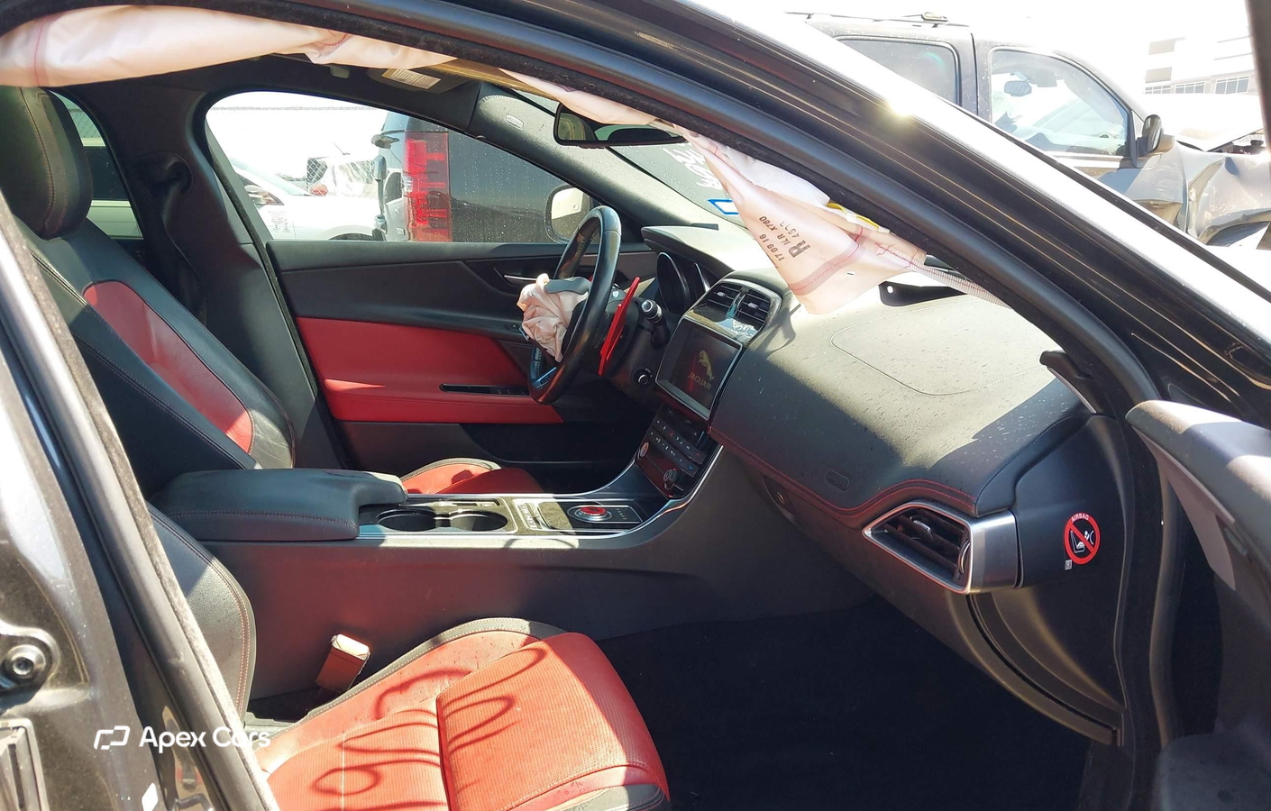 Jaguar XE 2017