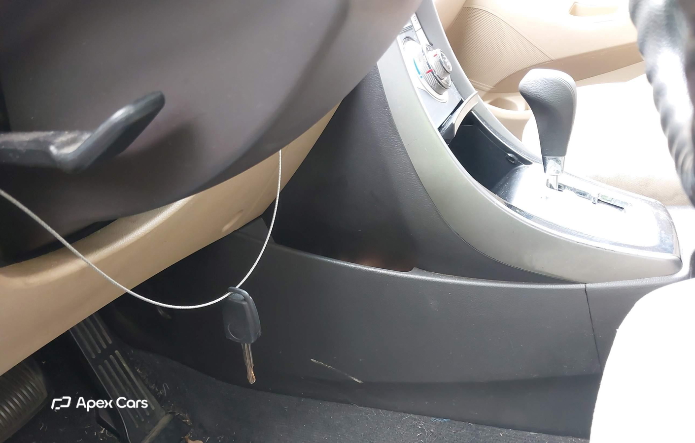Hyundai Elantra 2012