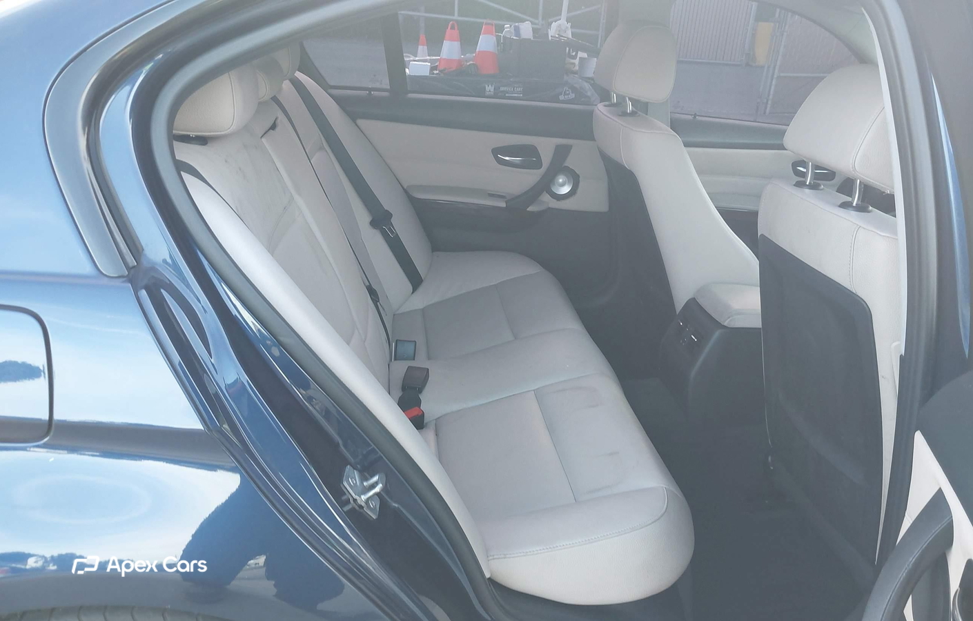 BMW Series 3 2011
