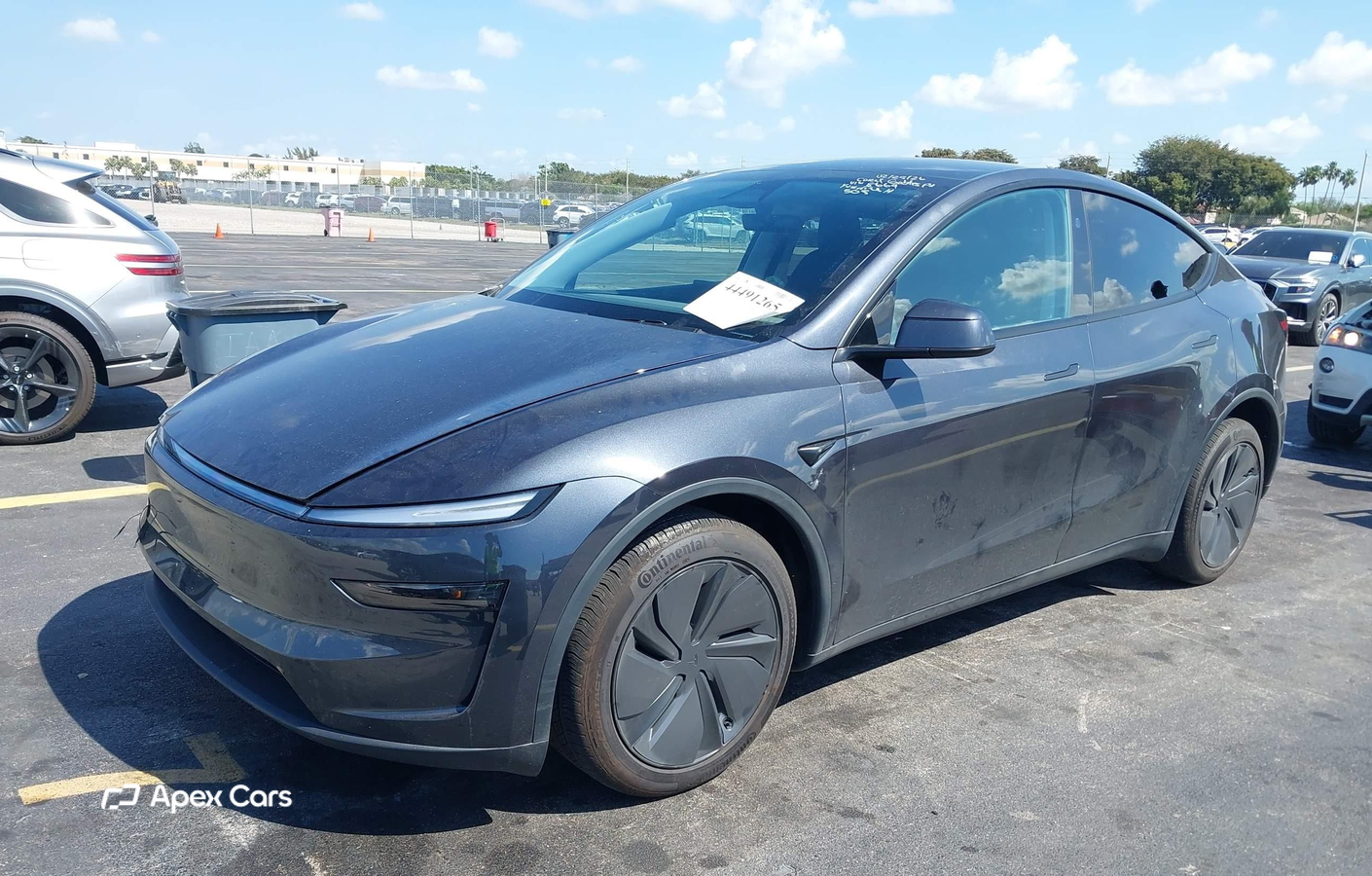 Tesla Model Y 2026