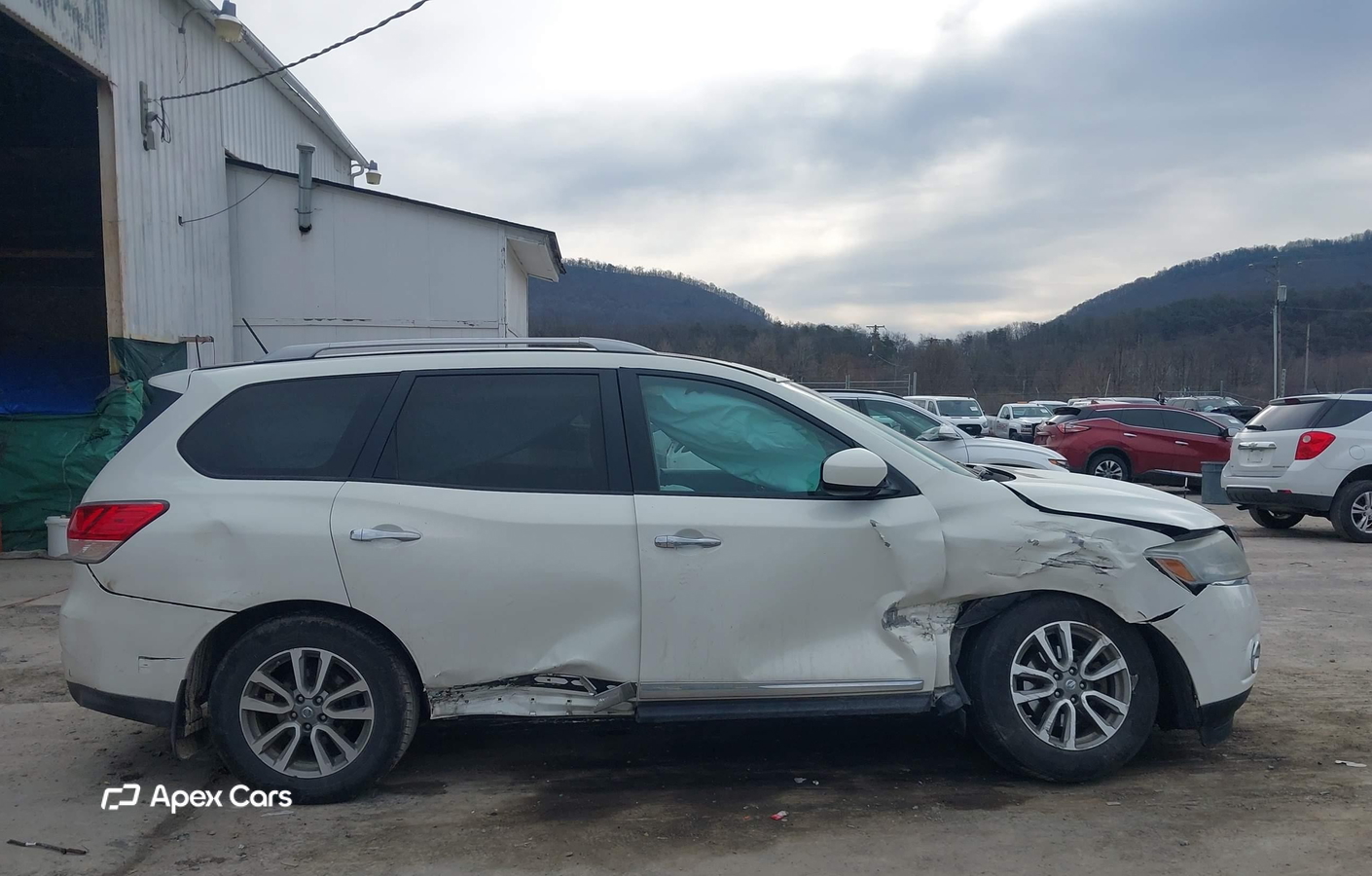 Nissan Pathfinder 2014