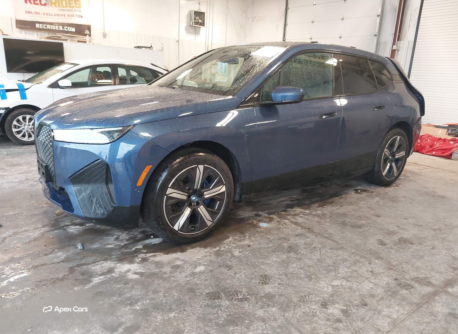 BMW iX 2025